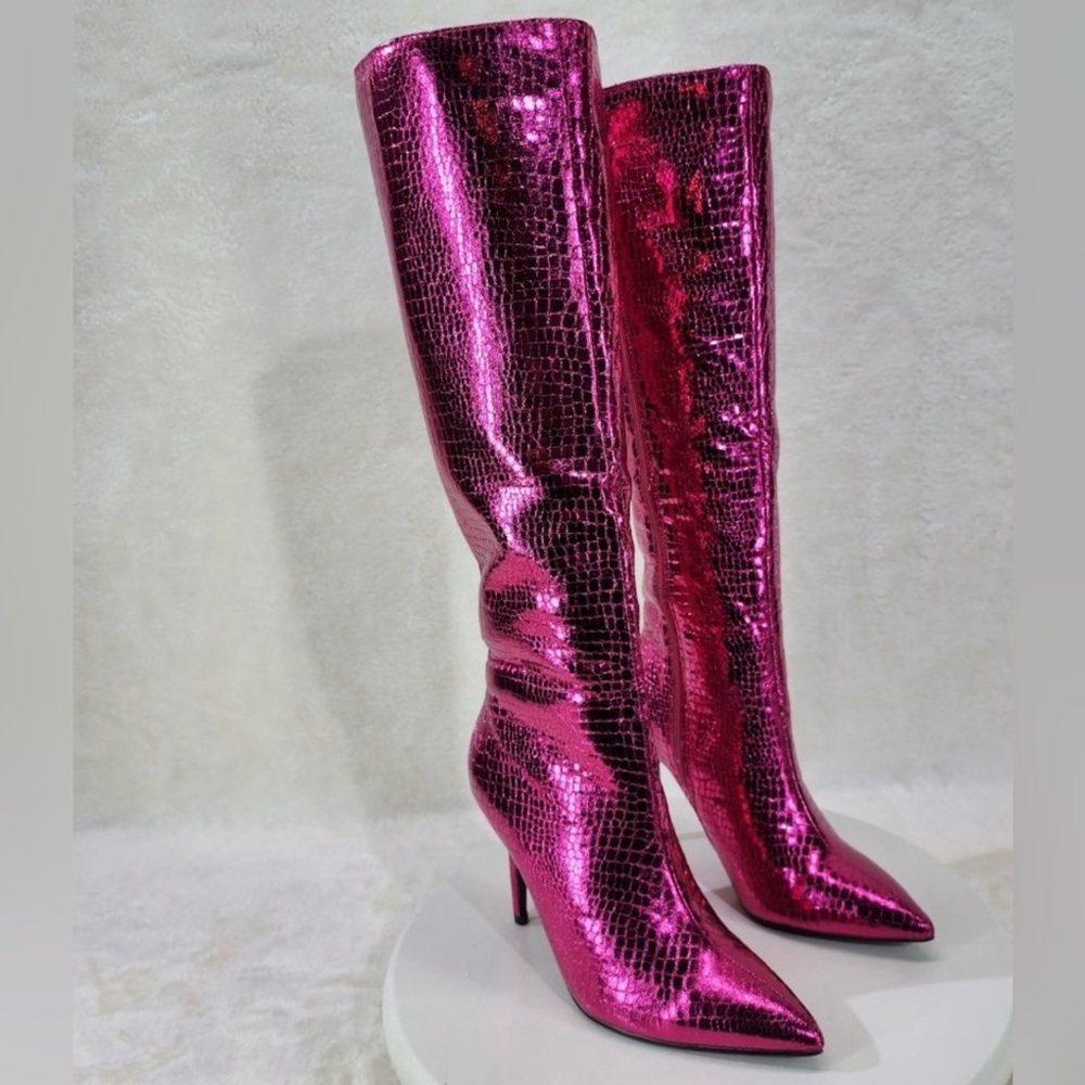Fuchsia stiletto boot ! + free matching bag